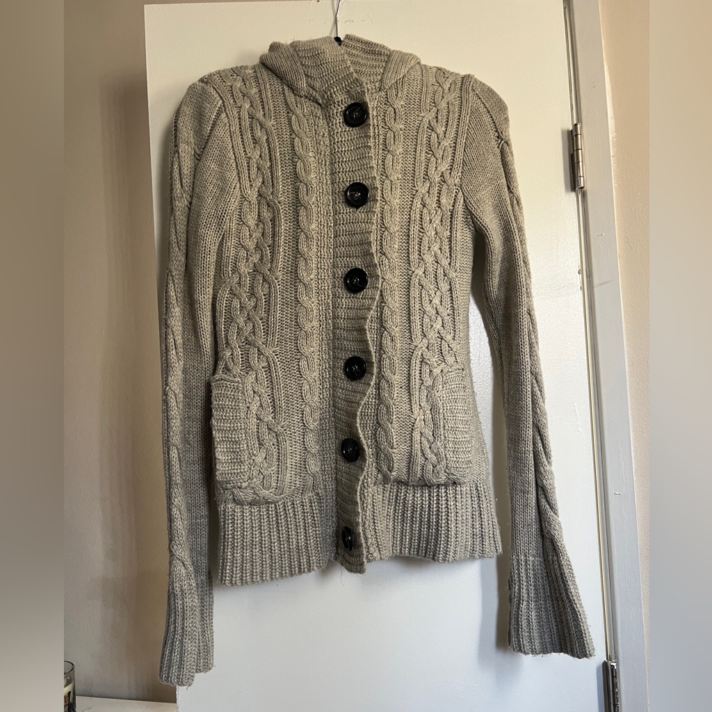 Cream & White Knit Zip-Up Hoodie
